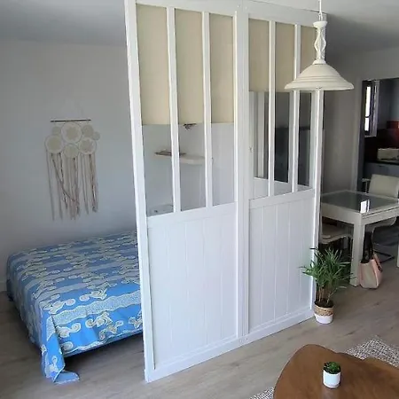 Appartamento Bright Studio With Balcony - Sea View